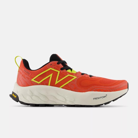 New Balance Hierro V8 Gulf red Tea tree y angora