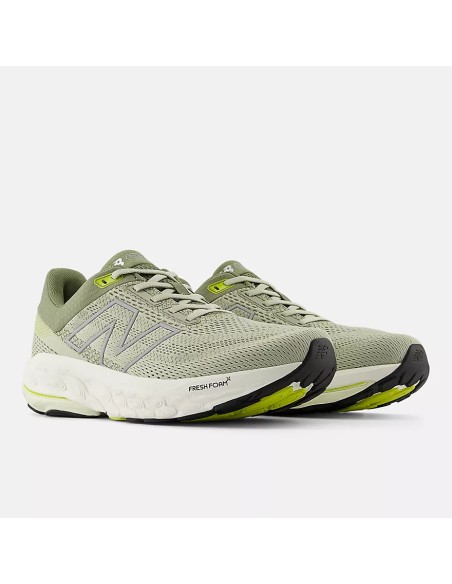 New Balance Fresh Foam X 860v14 Olivine con Silver Metallic