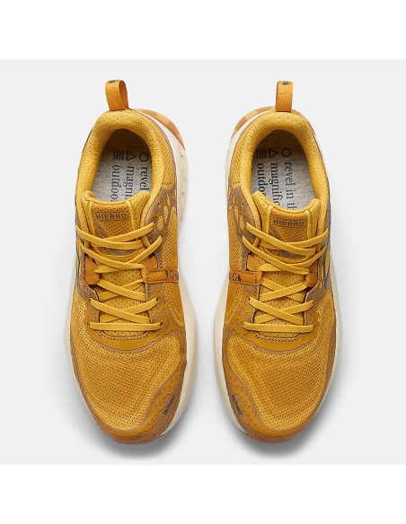 New Balance Hierro V8 Butterscotch con Ginger Lemon y Deep Sea