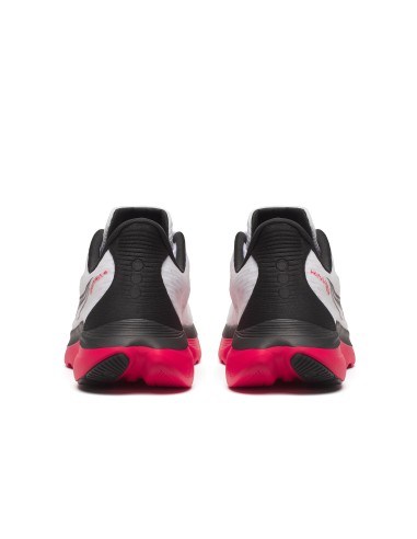 SAUCONY Kinvara 16 White | Red