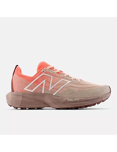 NEW BALANCE FuelCell Venym Urgent red con flat taupe