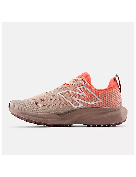 NEW BALANCE FuelCell Venym Urgent red con flat taupe