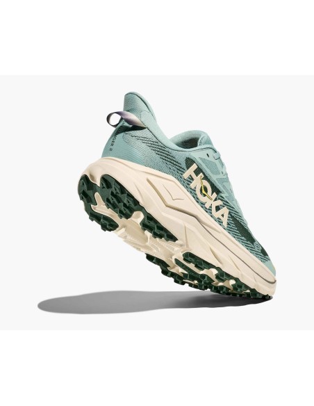Hoka Challenger 8 jade / truffle salt