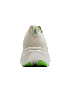 BROOKS HYPERION MAX 3 2