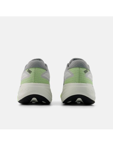 New Balance 880v15 GREY MATTER con AFTERGLOW