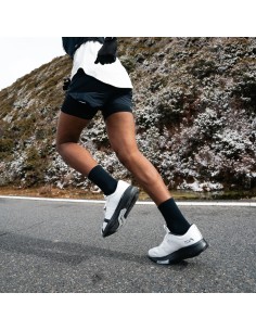 Mount to Coast R1 White|Black 2
