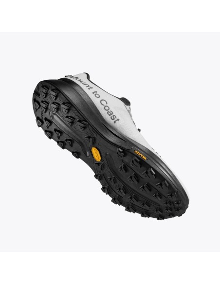 Mount to Coast R1 White|Black