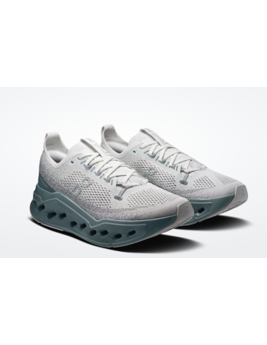 On Running Cloudsurfer Max Iceberg | Olive